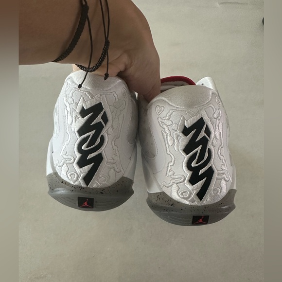 Nike Jordan Zion 3 - Picture 7 of 7